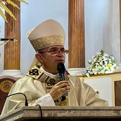 PAPA FRANCISCO ACOLHE PEDIDO DE RENÚNCIA DE DOM MAURO MONTAGNOLI E NOMEIA NOVO BISPO PARA ILHÉUS (BA)