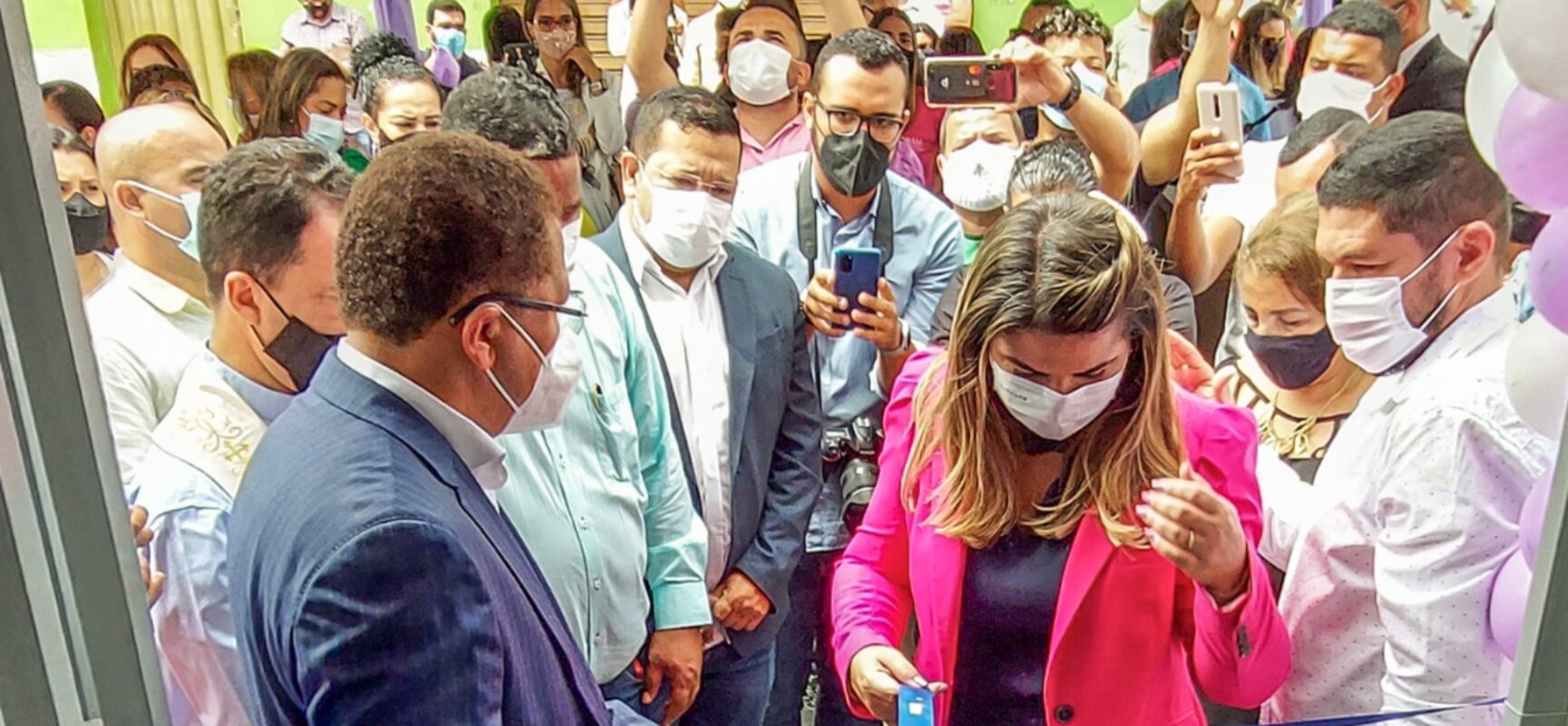 Prefeito Augusto Castro entrega nova sede do Centro de Referência em atendimento à Mulher