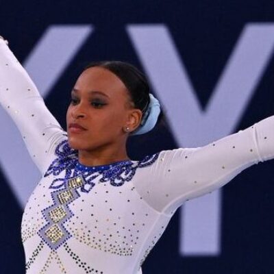 Rebeca Andrade conquista ouro para o Brasil na ginástica artística