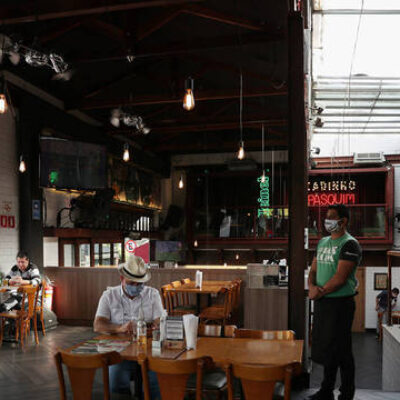 Sindicato de restaurantes orienta empregador a demitir quem recusar vacina