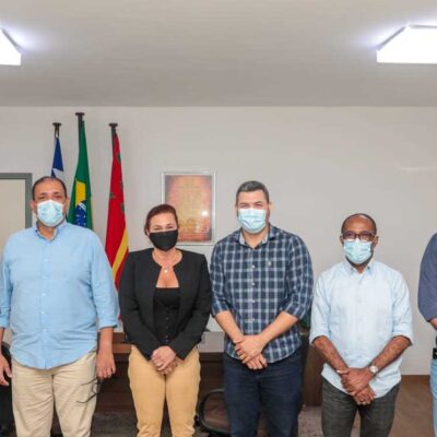 Soane Galvão articula melhorias para a categoria do Sindpoc junto ao governo