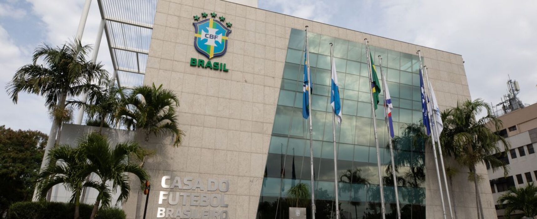 Após liberação de público no RJ, CBF fará reunião sobre o assunto