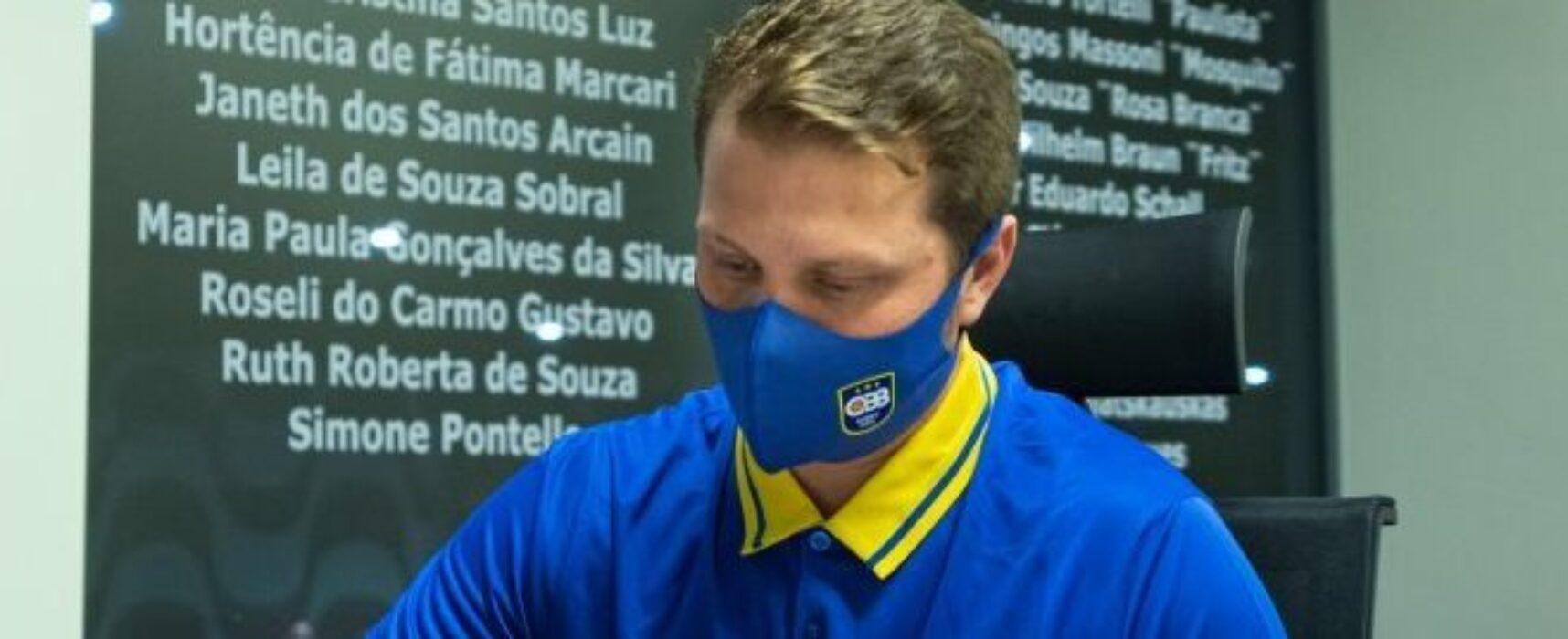 Gustavo de Conti assume a seleção brasileira masculina de basquete no lugar de Petrovic