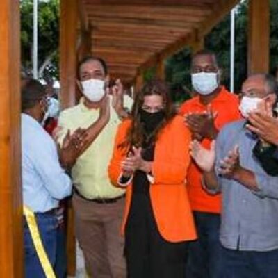 Ilhéus: Prefeito Mário Alexandre entrega Praça Santa Rita para a comunidade, na Conquista