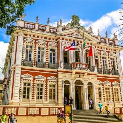 Mostra da Primavera: Museu da Capitania de Ilhéus apresenta exposição “Jardim das Flores”