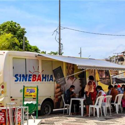 445 pessoas atendidas no Caminhão das Profissões em Ilhéus, neste último sábado, 16