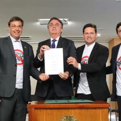 Governo federal institui o programa Turismo Sem Drogas
