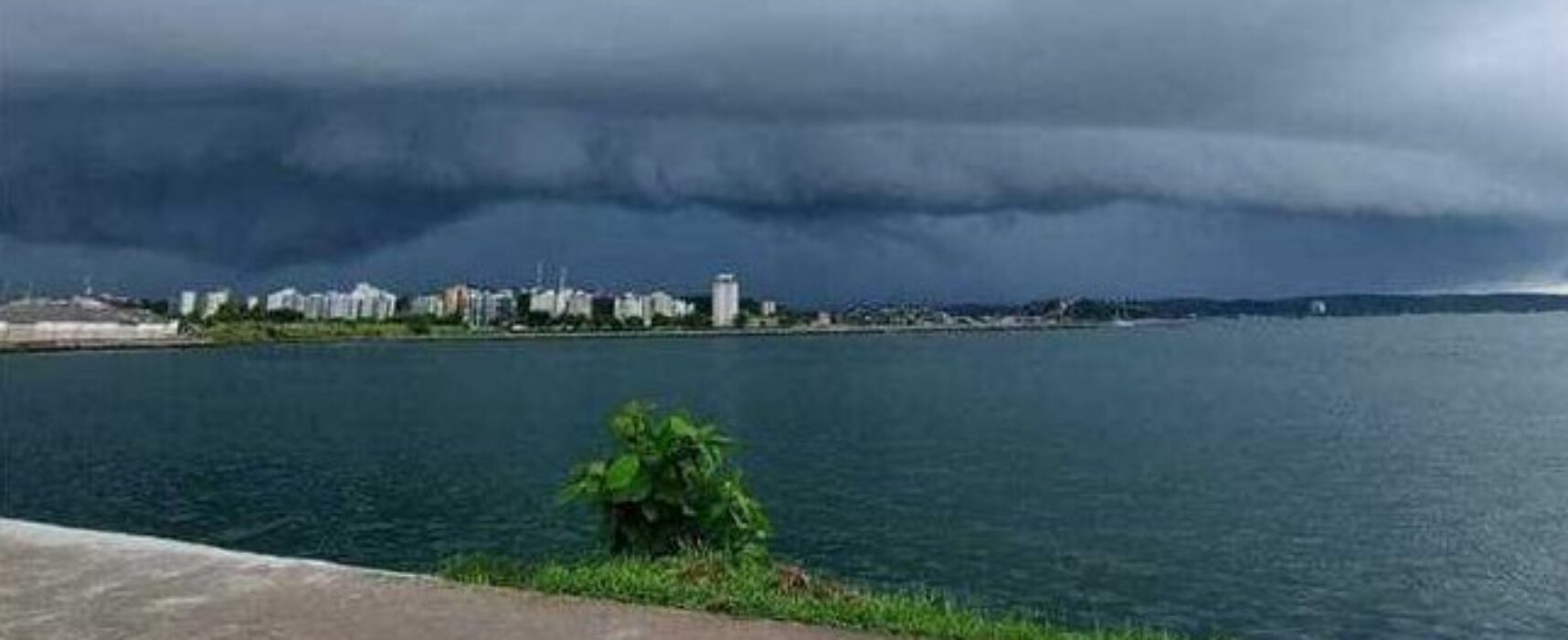 Ilhéus: Defesa civil alerta que previsão é de 52 mm de chuva em 24h