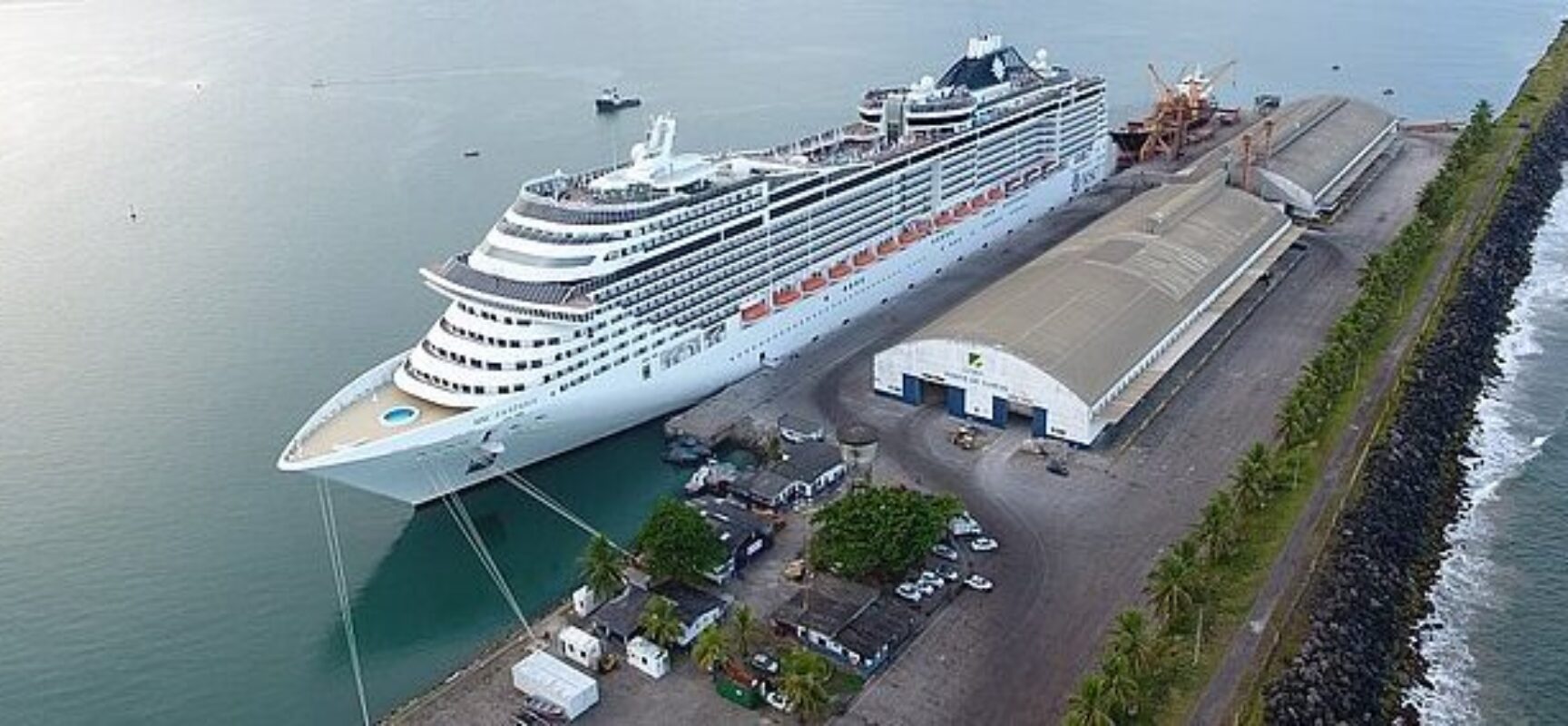 Ministério do Turismo anuncia volta de cruzeiros marítimos em novembro. Ilhéus na rota!