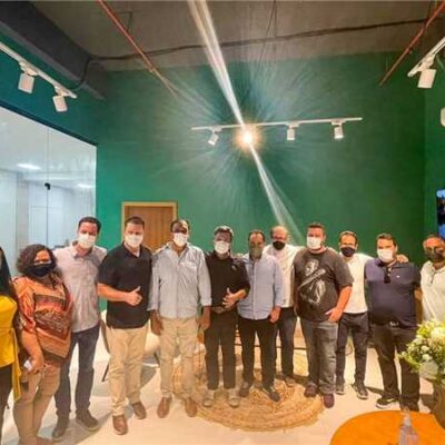 Prefeito Mário Alexandre prestigia inauguração do escritório comercial do Shopping Jequitibá Ilhéus