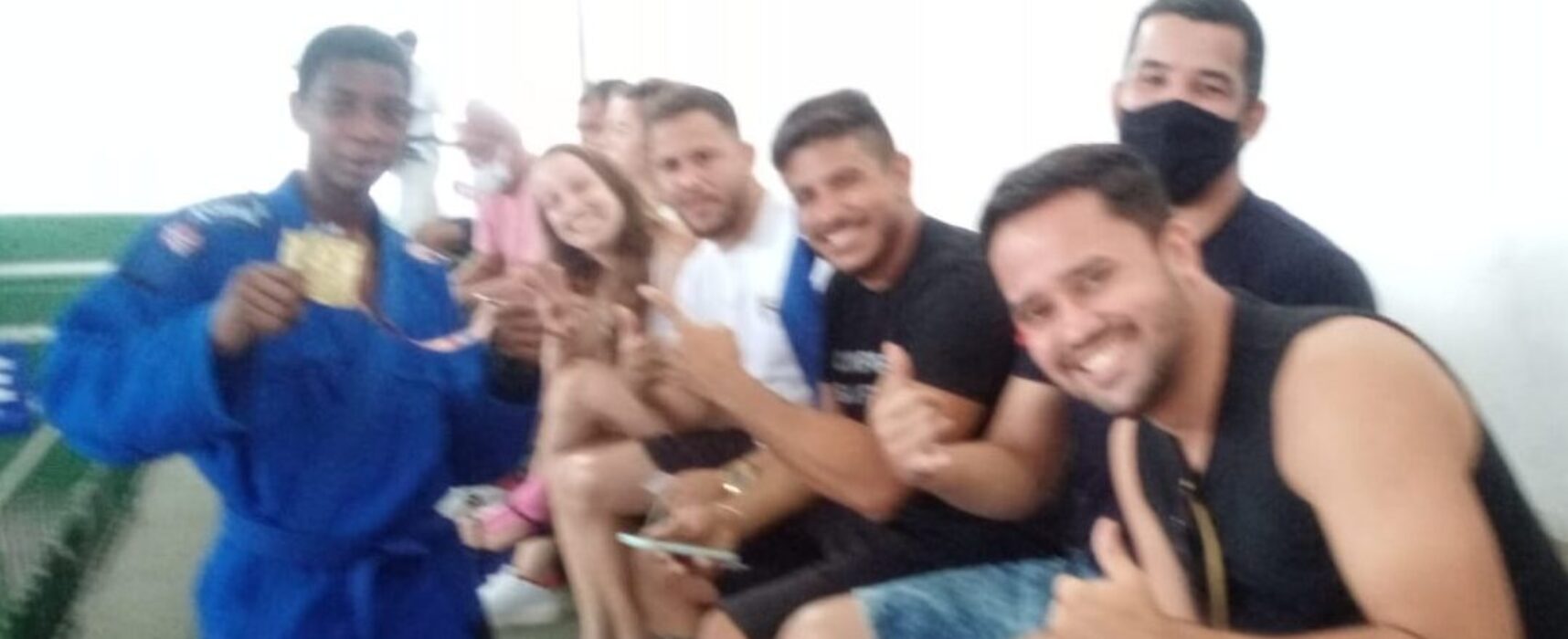Rameses Cáridas triunfa com medalha de ouro no jiujitsu, em Feira de Santana