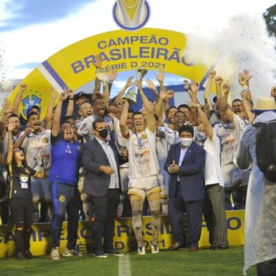 Aparecidense-GO segura Campinense-PB e leva título inédito da Série D