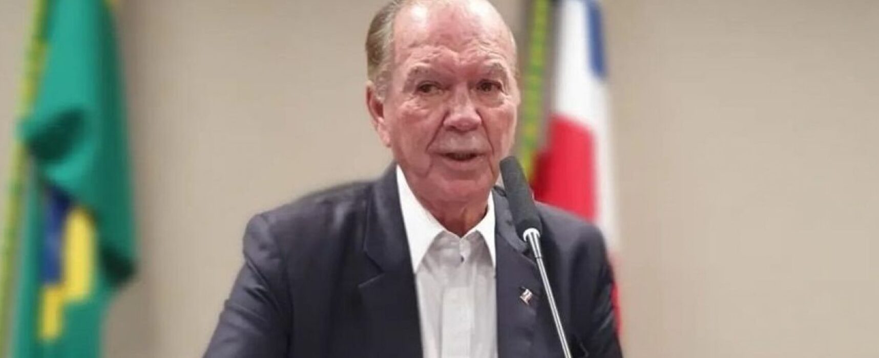 Após mal-estar, vice governador João Leão é levado às pressas a hospital