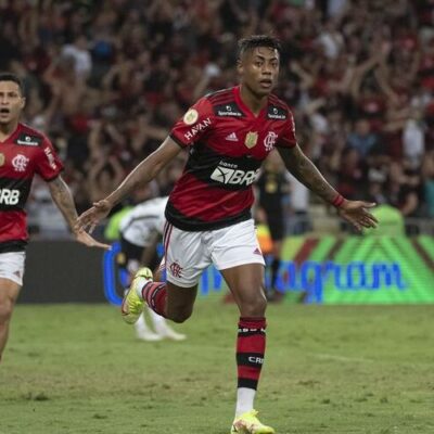 Bruno Henrique, do Flamengo, vira réu por estelionato