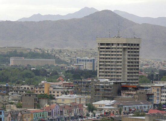 Explosões em Cabul deixam 19 mortos e dezenas de feridos