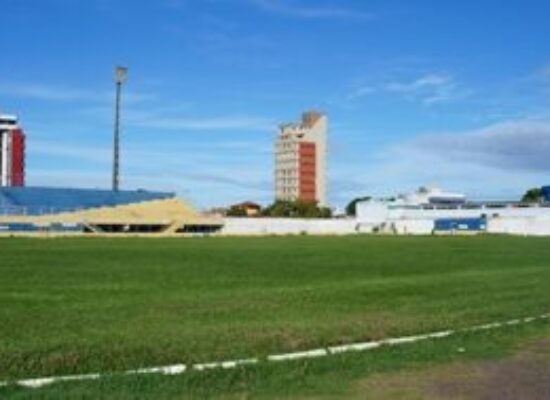 ILHÉUS: Prefeitura assina ordem de serviço para reforma do estádio Mário Pessoa
