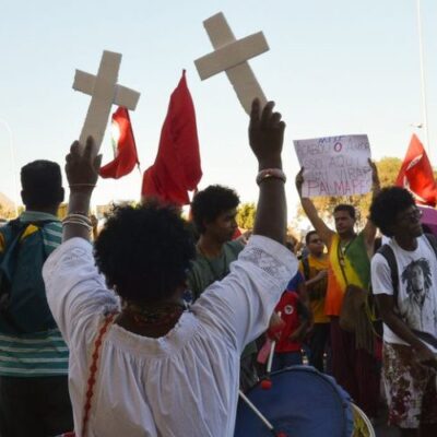 Os riscos de ser jovem e negro no Brasil