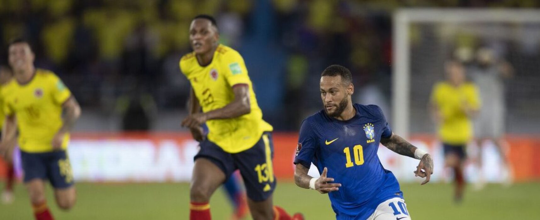 Por vaga antecipada na Copa, Brasil encara Colômbia nas Eliminatórias