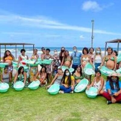 Prefeitura de Ilhéus entrega kits enxoval para 35 gestantes beneficiárias dos CRAS