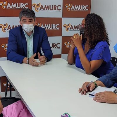 Presidente da Amurc e Major Denice debatem a criação de conselhos de segurança pública