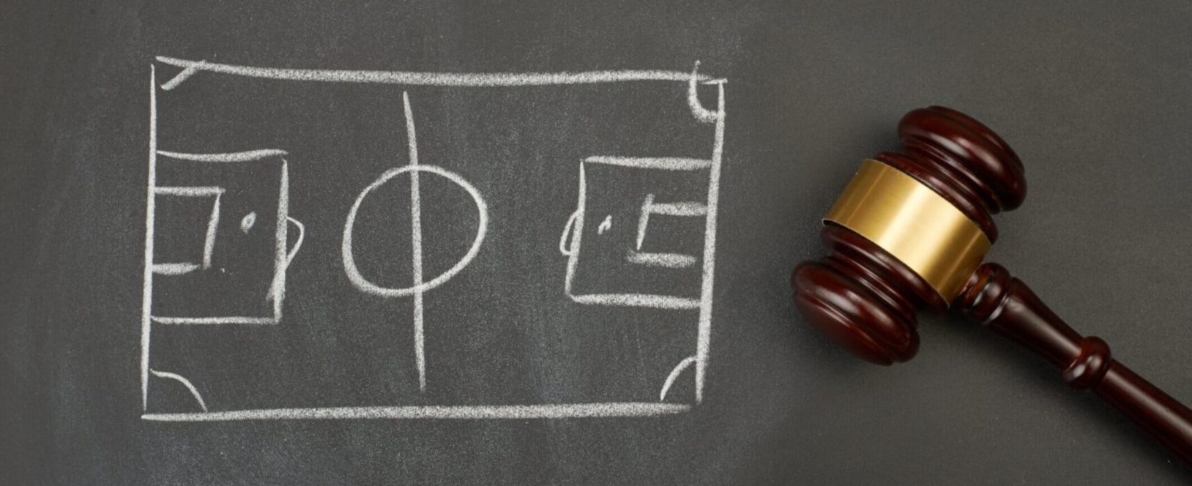 Webinar gratuito “Evolução e Visão Global do Direito Desportivo”.