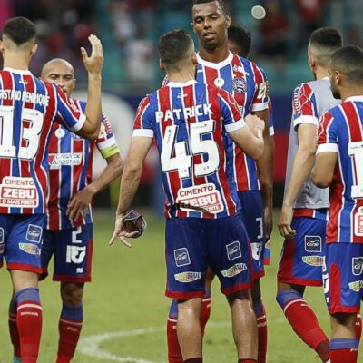 Confira lista de jogadores do Bahia que têm vínculo para 2022 e quem termina o contrato este ano