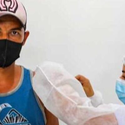 Ilhéus aplica reforço da Janssen para quem recebeu dose única no intervalo mínimo de dois meses