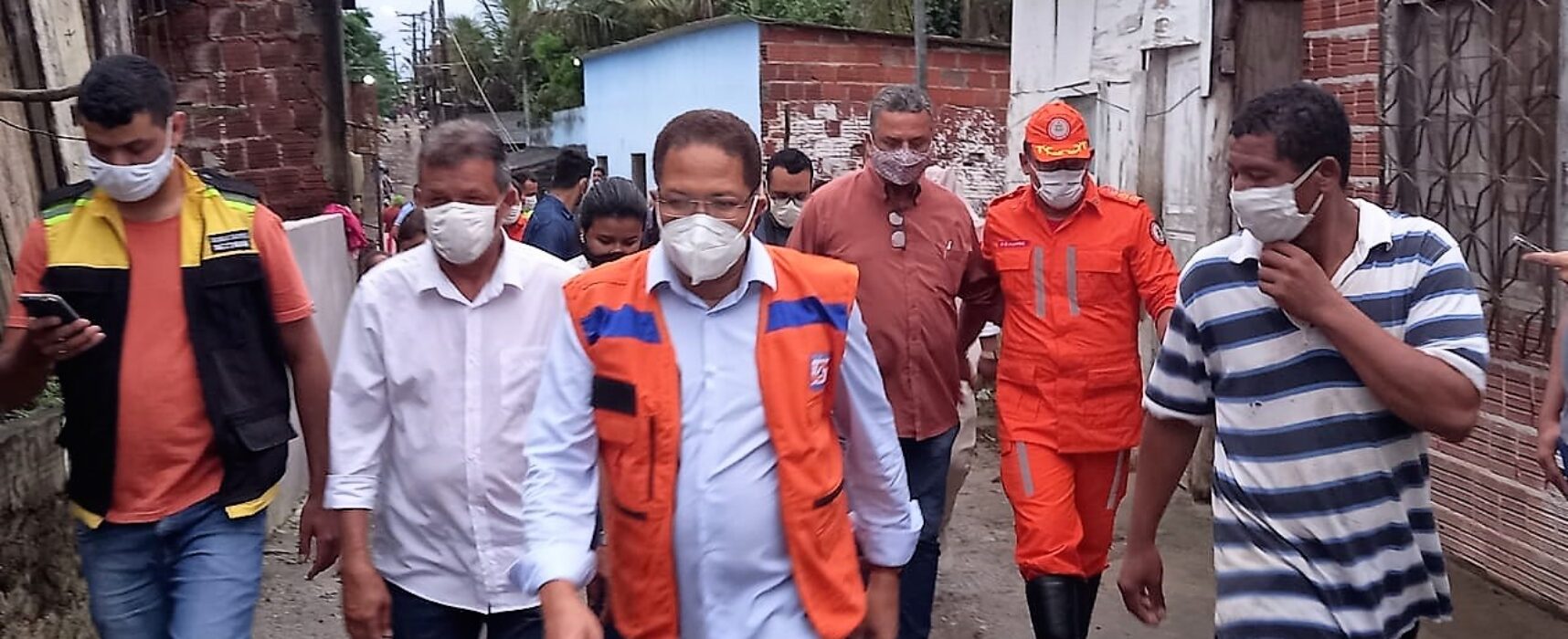 Prefeitura mobiliza secretarias e órgãos para dar assistência às vítimas das chuvas