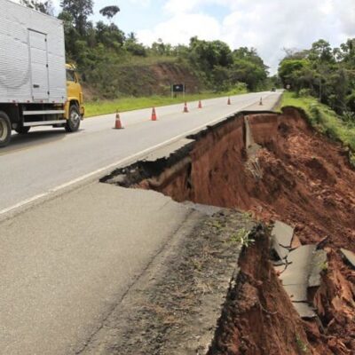 Seinfra monitora situação de 44 rodovias baianas afetadas pelas chuvas
