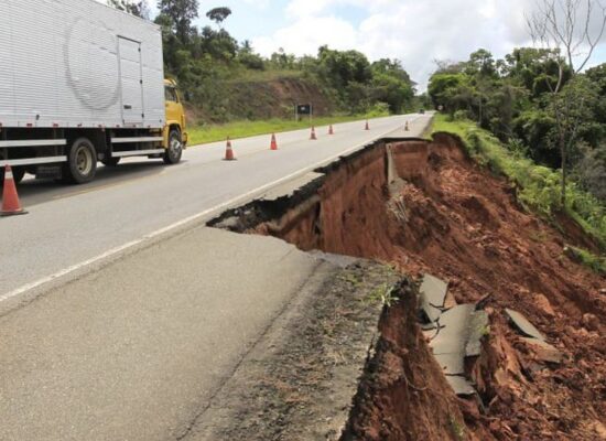 Seinfra monitora situação de 44 rodovias baianas afetadas pelas chuvas