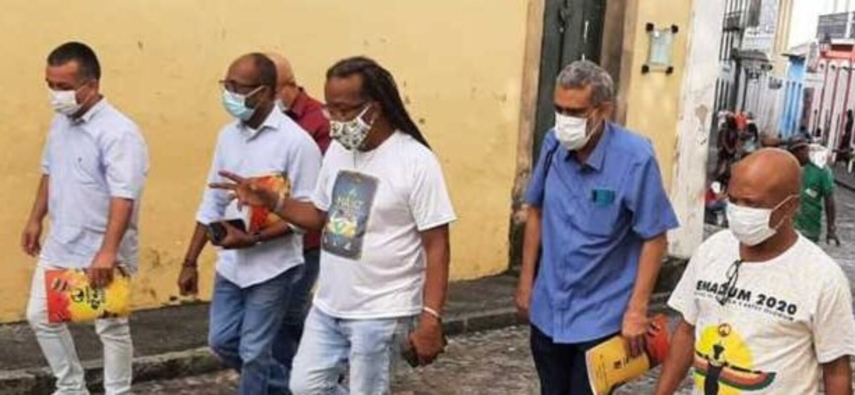 Bebeto Galvão discute com diretoria do Olodum políticas de ações afirmativas para afro-brasileiros