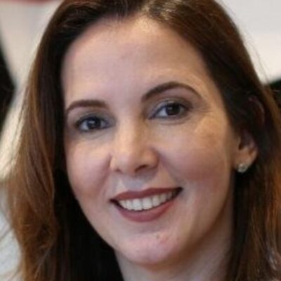 Daniela Borges toma posse e se torna primeira mulher presidente da OAB Secção Bahia