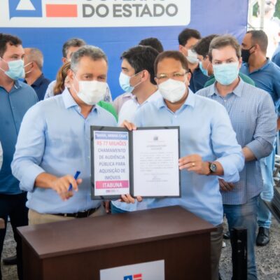 Governador Rui Costa assina chamamento público para construção de 1.100 moradias em Itabuna ao lado do prefeito Augusto Castro