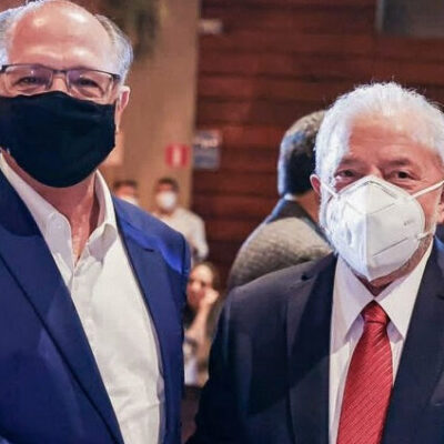 ‘Lula sinaliza caminhada rumo ao centro para desmoralizar bolsonaristas’, afirma especialista.