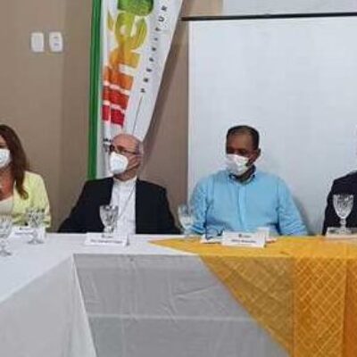 Mário Alexandre recebe embaixador da União Europeia para tratar ações de apoio às vítimas das chuvas