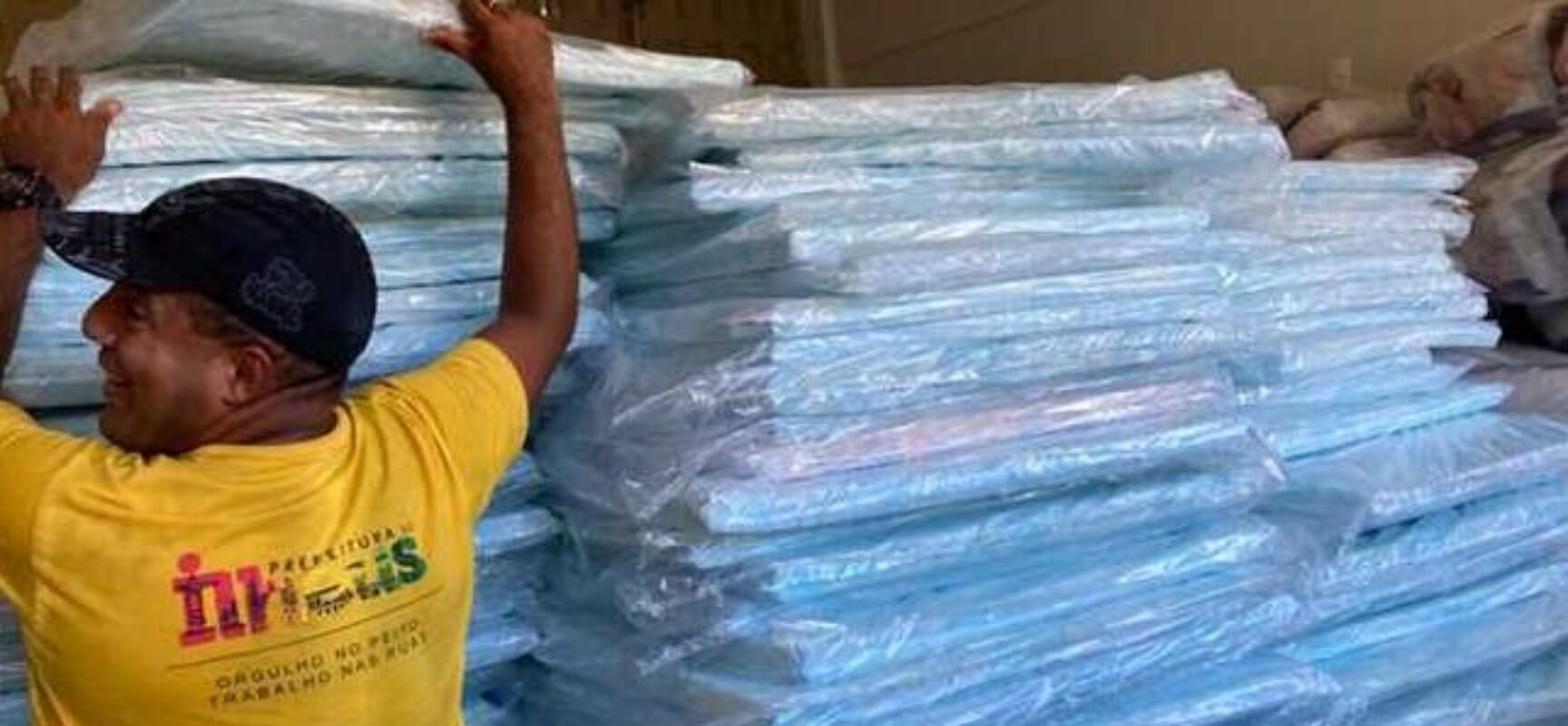 Moradores de Ilhéus recebem doações da BAMIN; empresa destinou R$ 100 mil em produtos