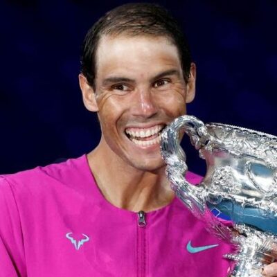Nadal fatura Aberto da Austrália com vitória de virada sobre Medvedev