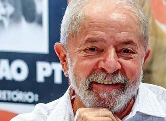 Pesquisa aponta Lula com a menor rejeição entre os presidenciáveis