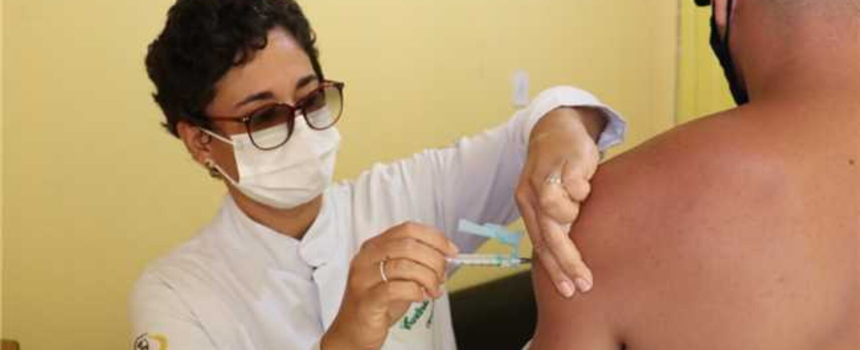 Prefeitura de Ilhéus convoca população para tomar 3ª dose contra a Covid-19
