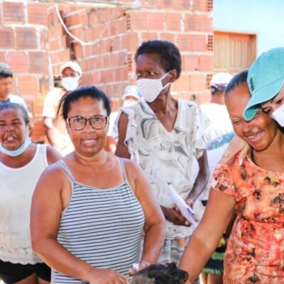 “Quanto mais gratos somos, mais somos capazes de realizar”, disse Soane Galvão em Vila Cachoeira