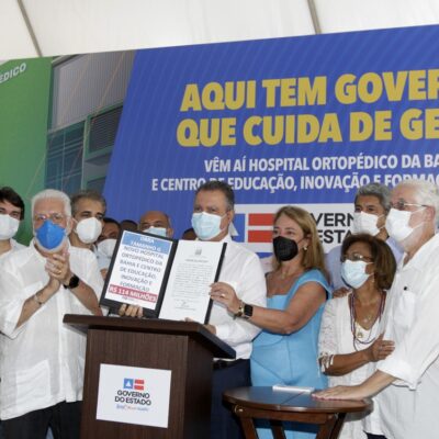 Rui assina ordem de serviço para construção do Hospital Ortopédico da Bahia e do Ceinfor