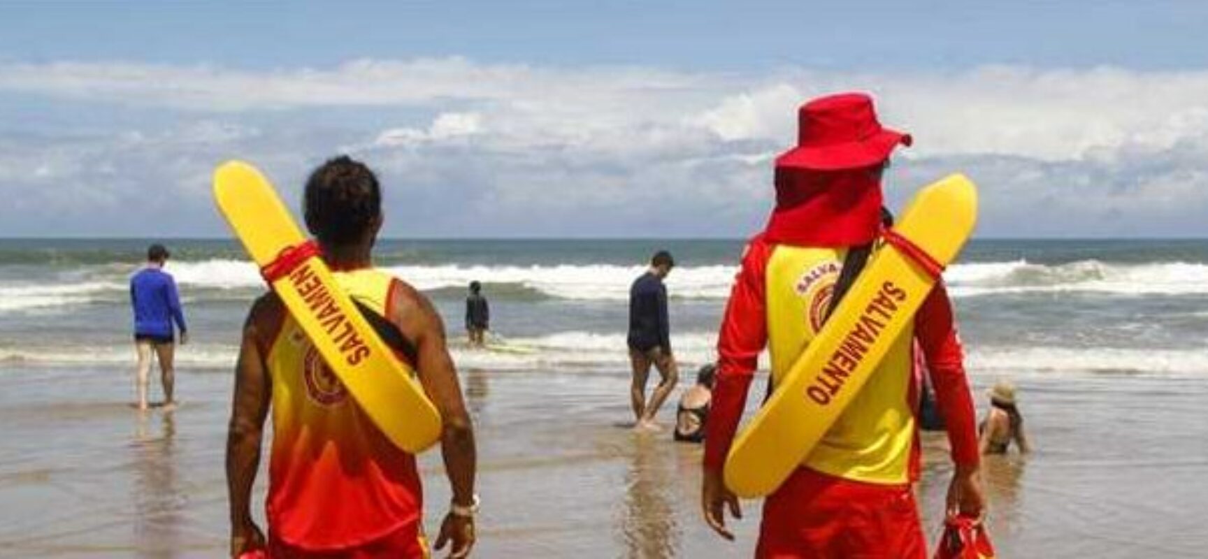 Salva-vidas realiza 900 ações preventivas em 20 dias nas praias de Ilhéus; não há registro de óbitos