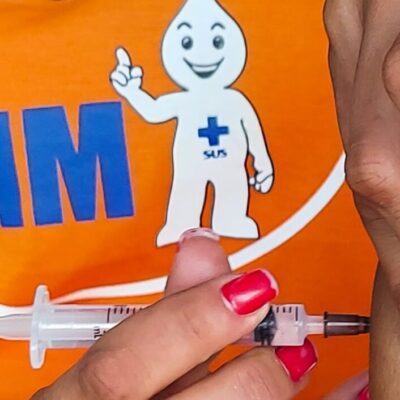 Secretaria Municipal de Saúde divulga calendário de vacinação na 1ª semana de 2022 em Itabuna e  imunização em áreas afetadas pelas cheias