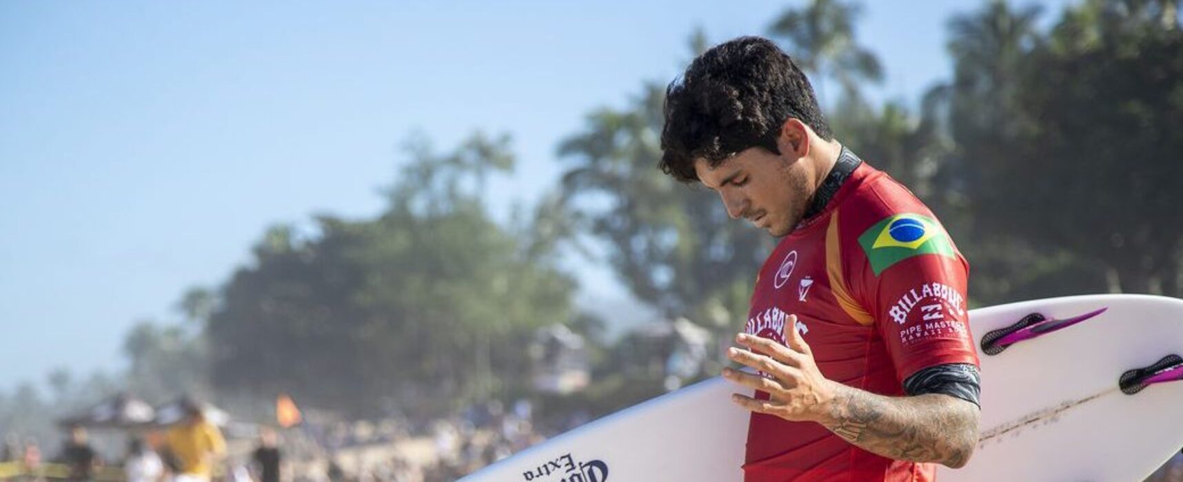 Surfe: Medina anuncia que não disputará 1ª etapa do Circuito Mundial