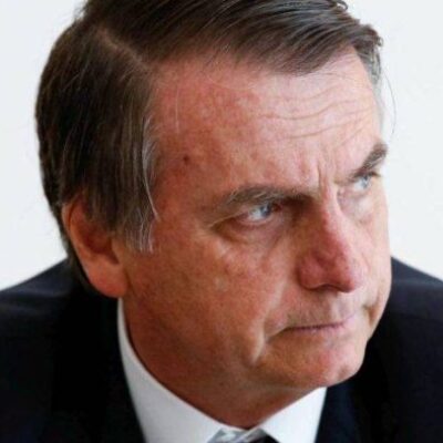 TSE dá prazo para que Bolsonaro explique suposta propaganda eleitoral antecipada