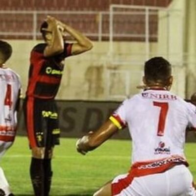 BARCELONA DE ILHÉUS VENCE JUAZEIRENSE E AVANÇA NO BAIANÃO