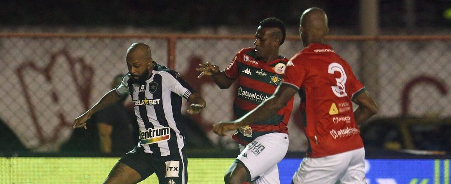 Botafogo é superado pela Portuguesa no Campeonato Carioca