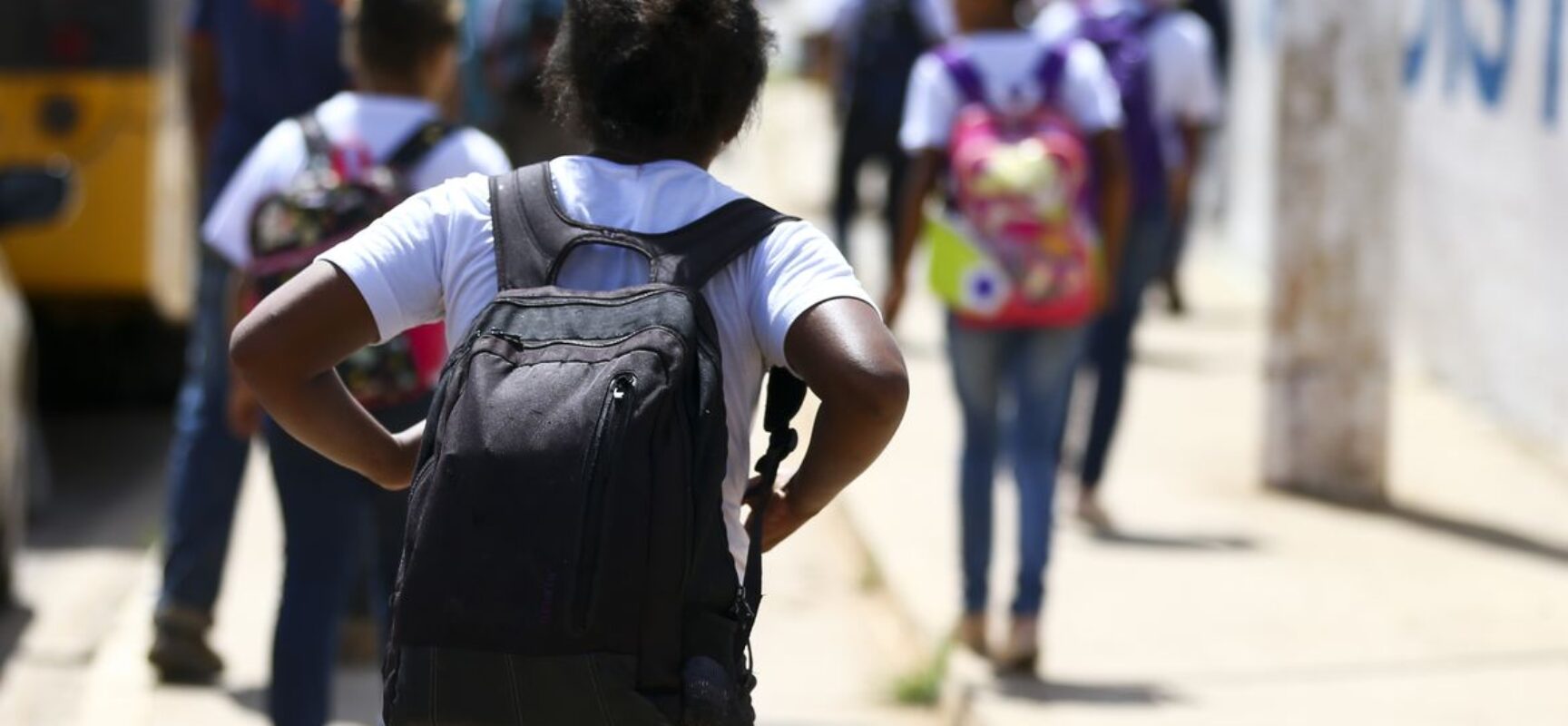 Censo Escolar: mais de 650 mil crianças saíram da escola em três anos