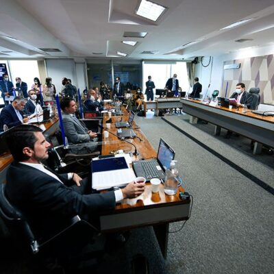 Com medidas contra corrupção e preconceito, Lei Geral do Esporte é aprovada na CCJ