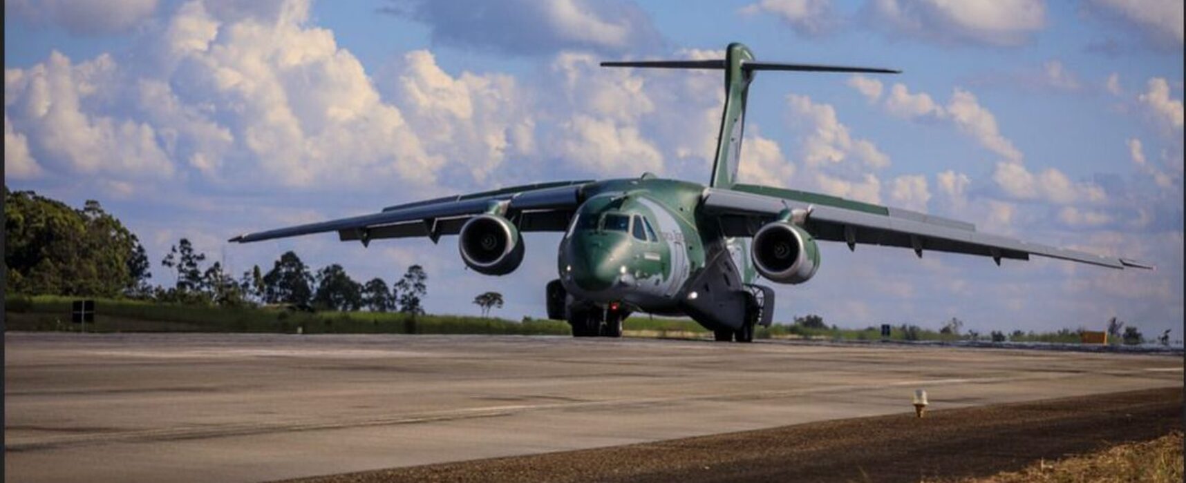 FAB coloca aviões de prontidão para retirada de brasileiros da Ucrânia